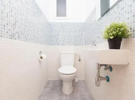 Plaza Espana Fira Apartman *